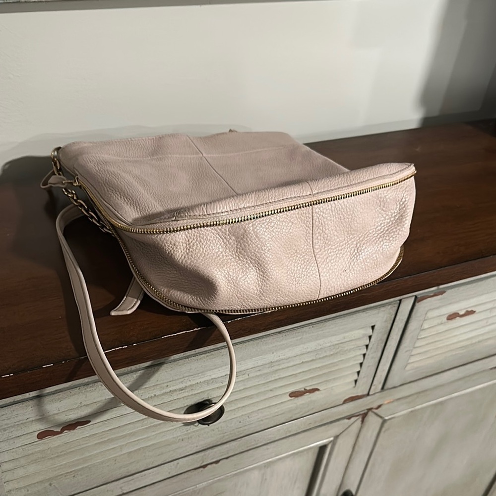 Tory Burch Pink/Beige Crossbody Bag with Gold Hardware - Picture 12 of 13